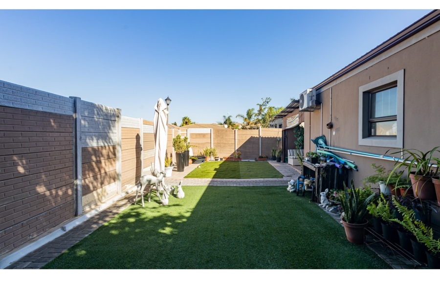3 Bedroom Property for Sale in Brackenfell South Western Cape